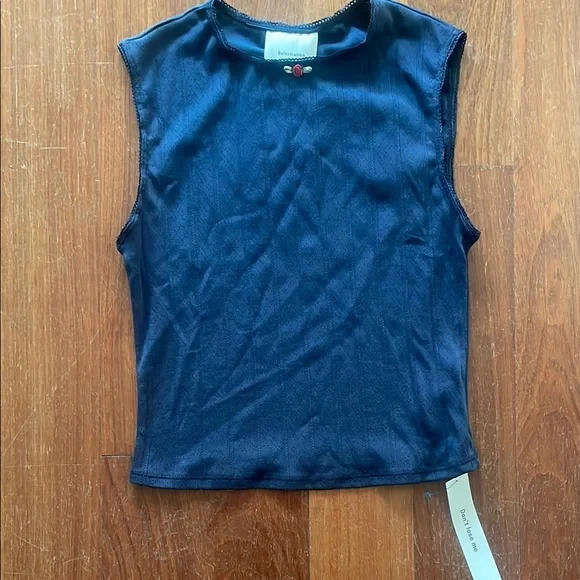 Reformation Black Muscle Tee - Picture 2 of 4